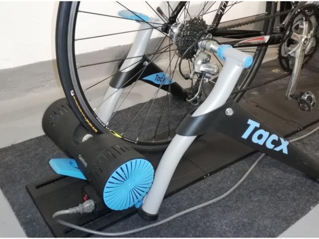 TACX Rollentrainer - 1